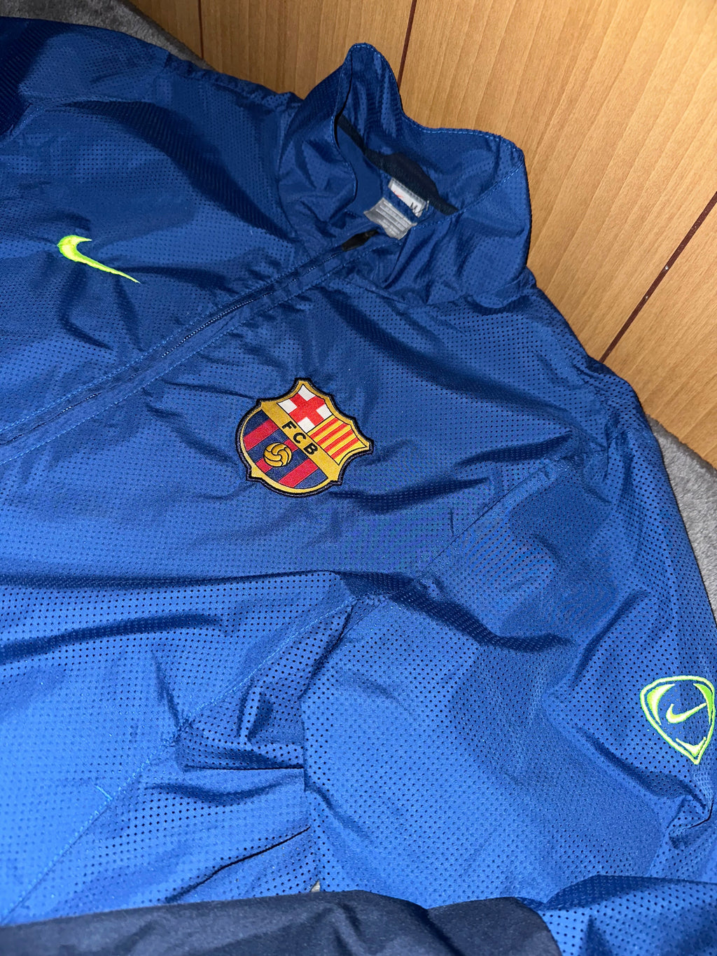 TRACKSUIT VINTAGE BARCELLONA • BLU / NAVY
