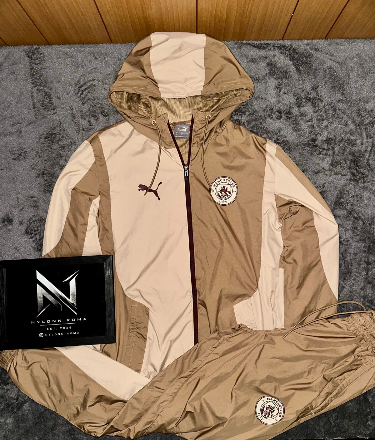 TRACKSUIT MANCHESTER CITY • BEIGE / TORTORA