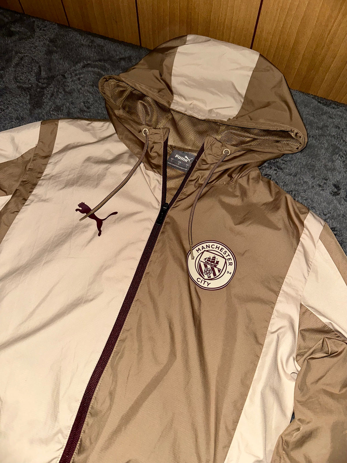 TRACKSUIT MANCHESTER CITY • BEIGE / TORTORA
