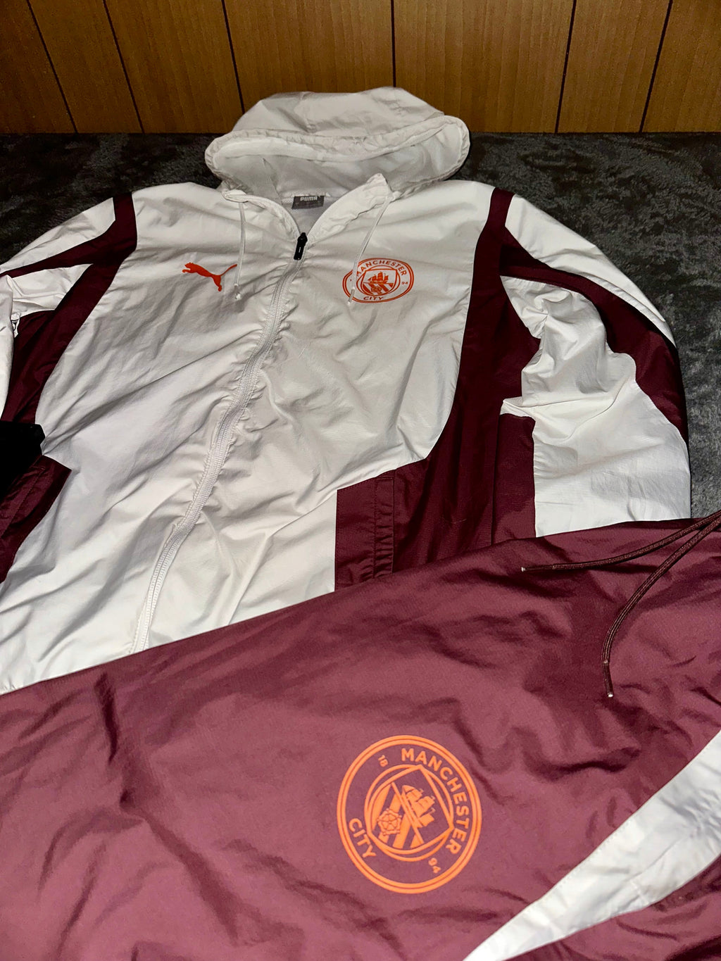 TRACKSUIT MANCHESTER CITY • BIANCO / BORDEAUX