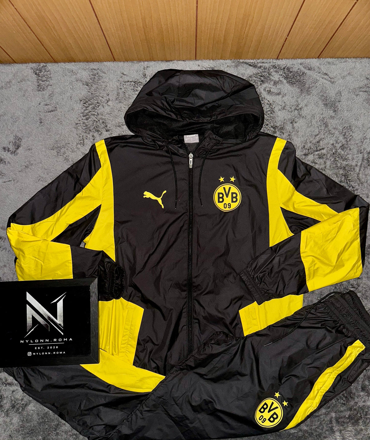 TRACKSUIT BORUSSIA DORTMUND • NERO / GIALLO
