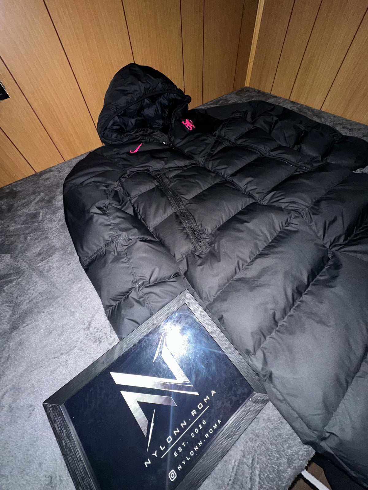 PARKA CHELSEA • NERO / ROSA