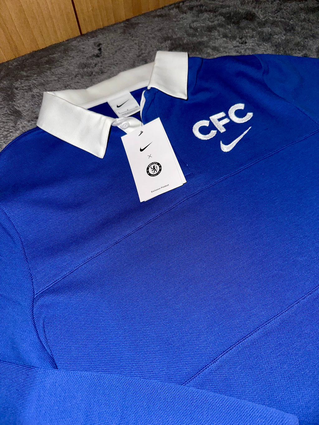 LONGSLEEVE CHELSEA • BLU / BIANCO