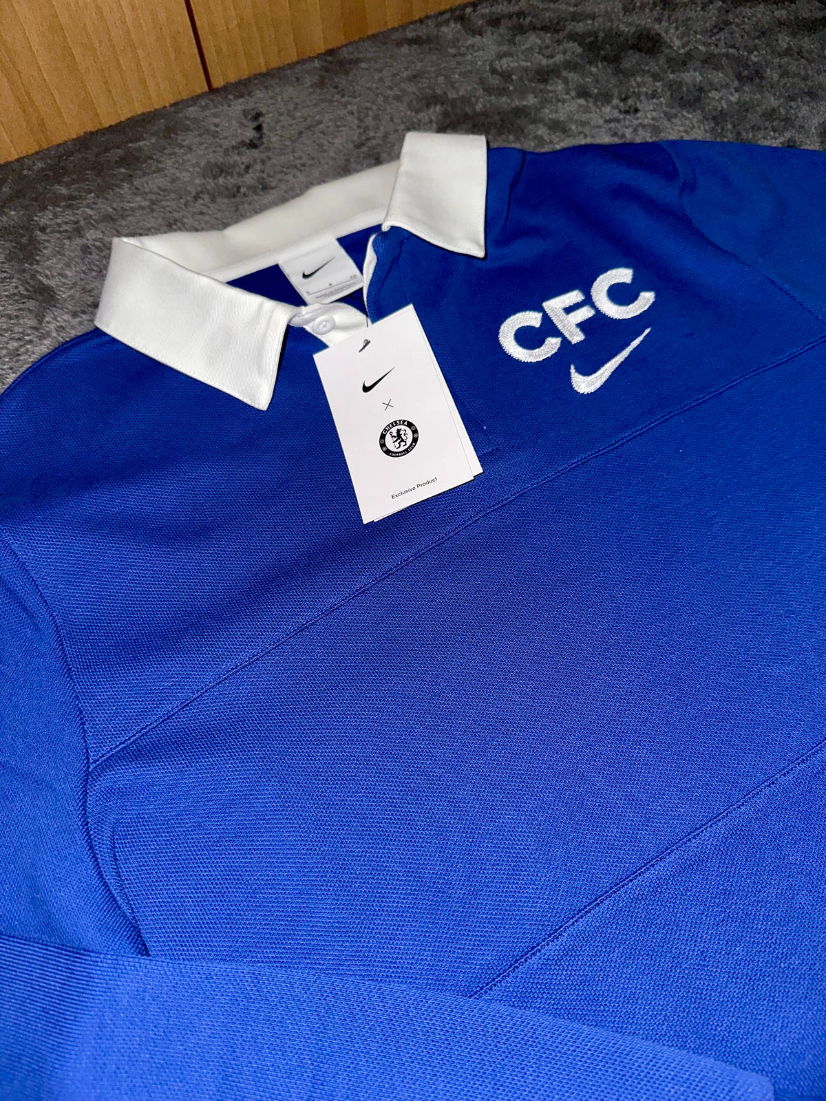 LONGSLEEVE CHELSEA • BLU / BIANCO