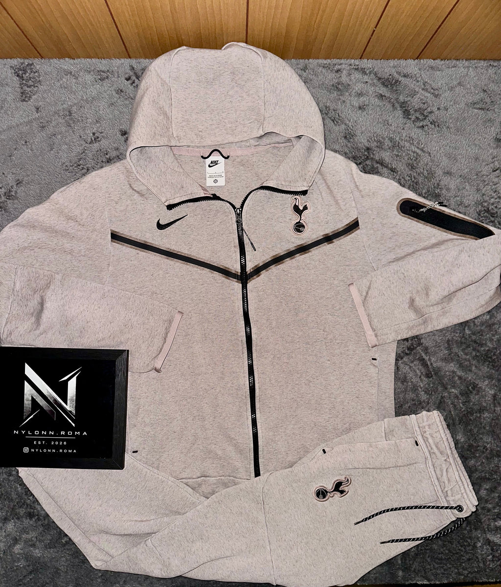 TRACKSUIT NIKE TECH TOTTENHAM • GRIGIO / NERO