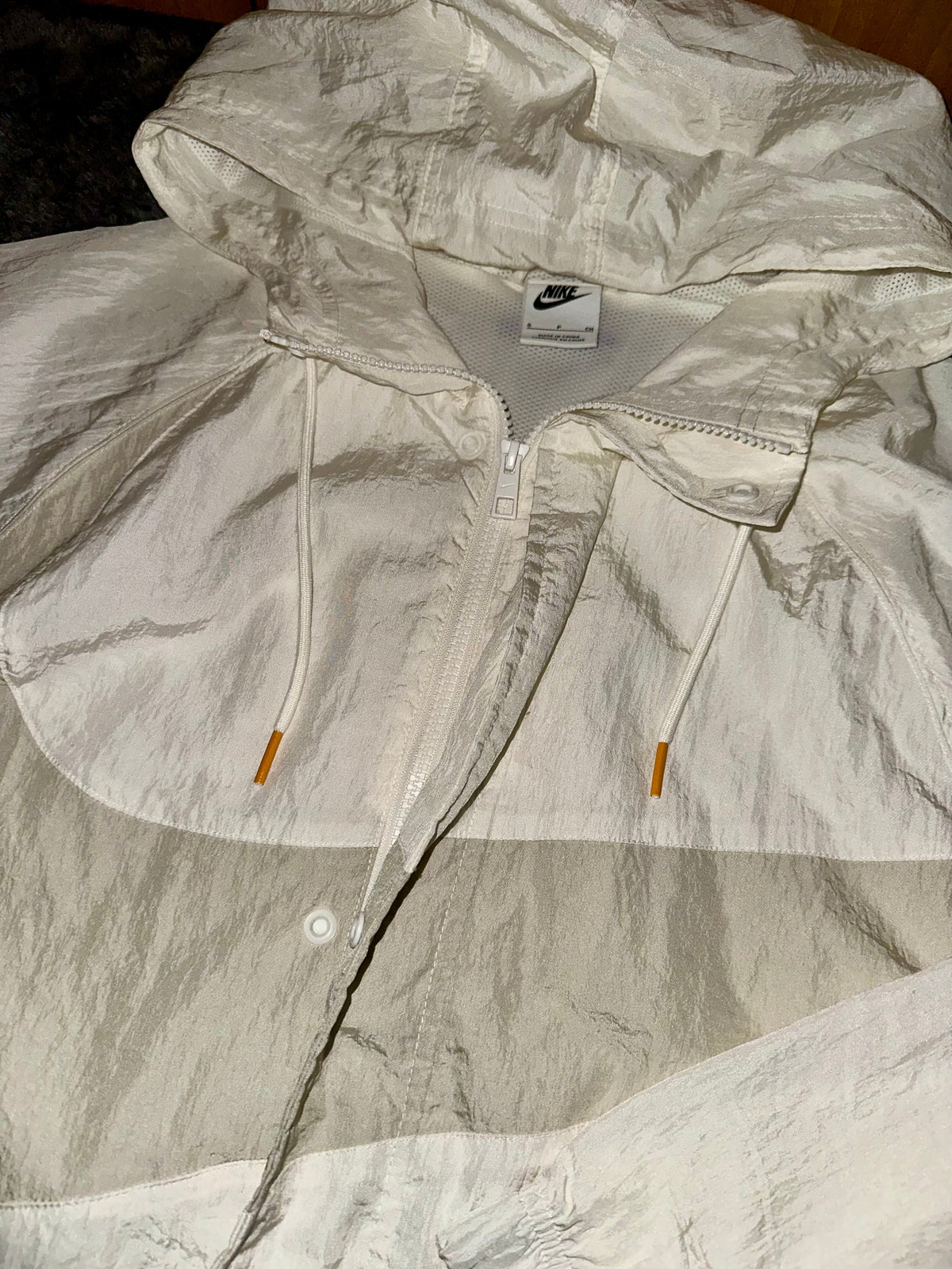 TRACKSUIT NIKE SWOOSH • BIANCO / GRIGIO