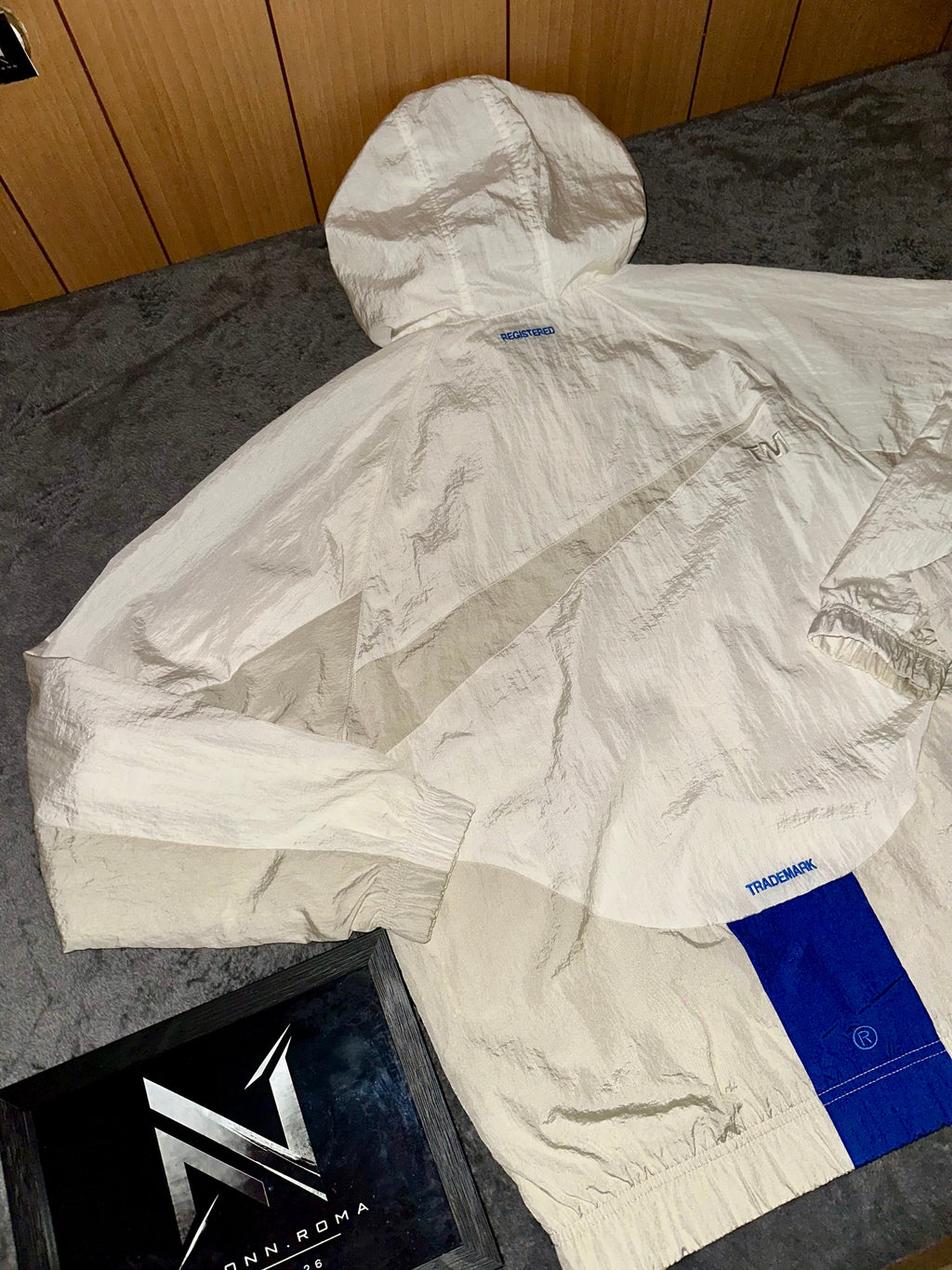 TRACKSUIT NIKE SWOOSH • BIANCO / GRIGIO