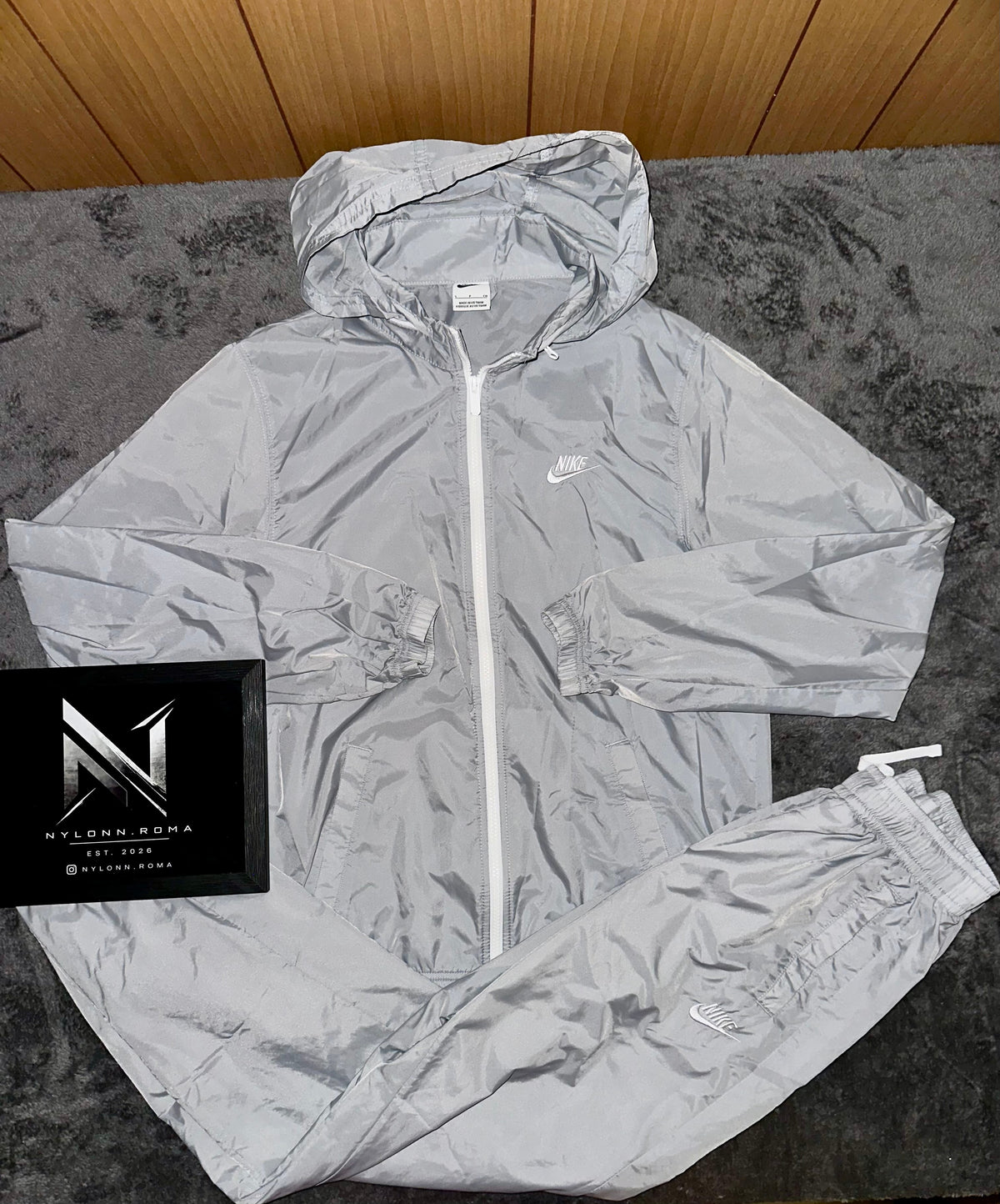 TRACKSUIT NYLON NIKE FLASH • GRIGIO / BIANCO