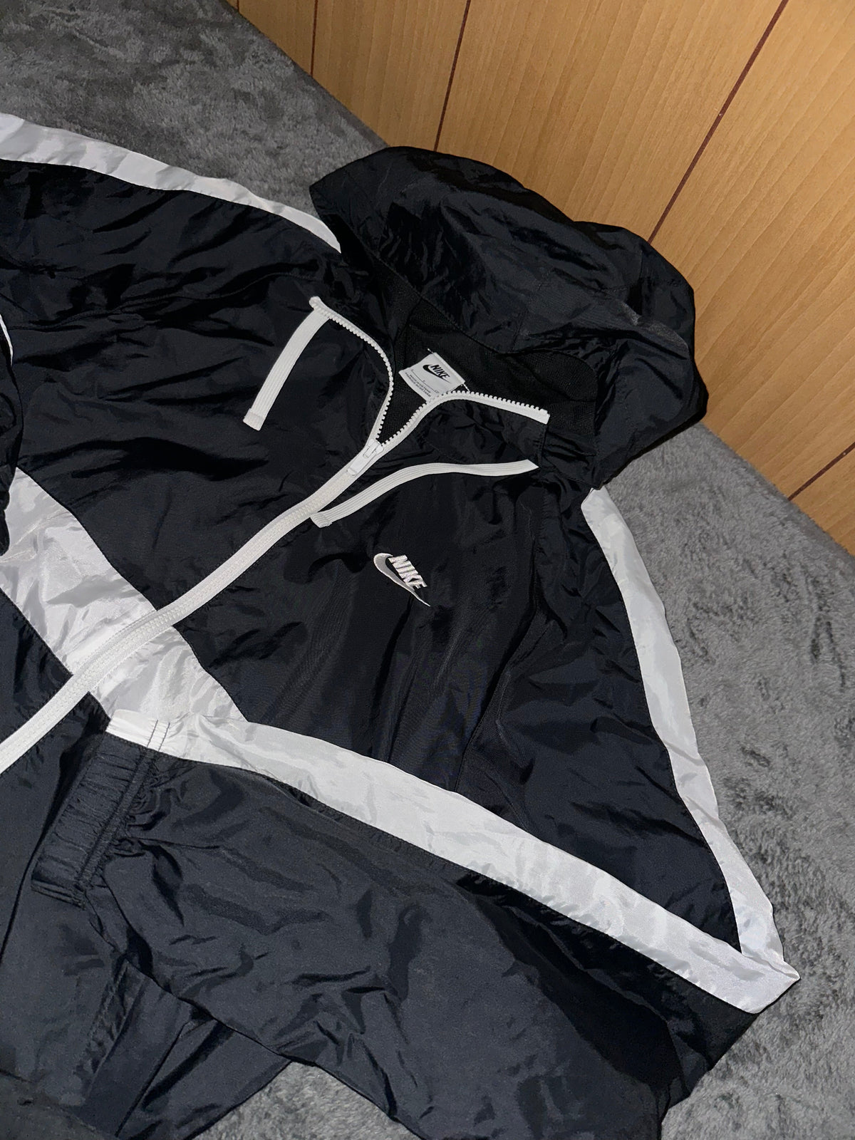 TRACKSUIT NYLON NIKE BLACK’N WHITE • NERO E BIANCO