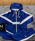 TRACKSUIT NIKE ROYAL CON BANDE • BLU / BIANCO