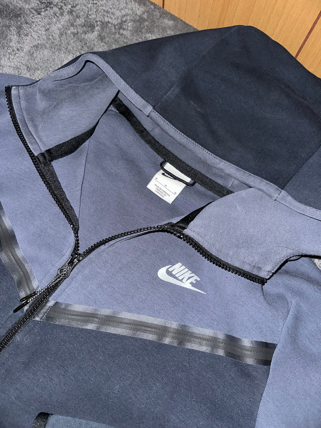 TRACKSUIT NIKE TECH NOTTE CON CAPPUCCIO • GRIGIO BLU / BLU NOTTE